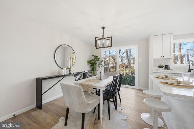 7324 CARVED STONE, Columbia, MD 21045