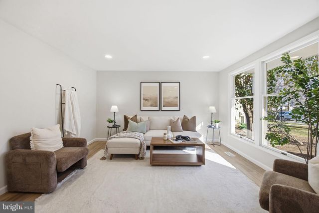 7324 CARVED STONE, Columbia, MD 21045