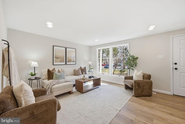 7324 CARVED STONE, Columbia, MD 21045