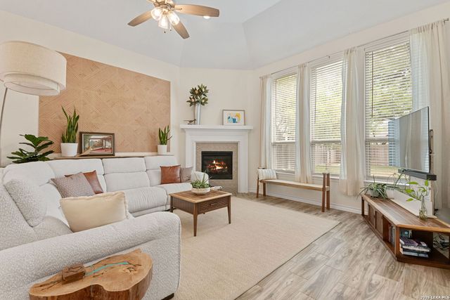 162 Cimarron Creek, Boerne, TX 78006