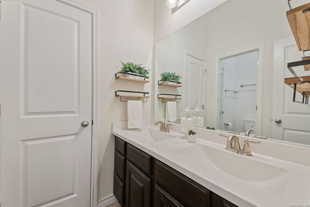 162 Cimarron Creek, Boerne, TX 78006