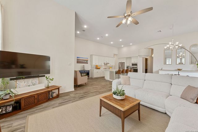 162 Cimarron Creek, Boerne, TX 78006