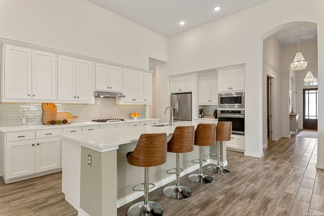 162 Cimarron Creek, Boerne, TX 78006