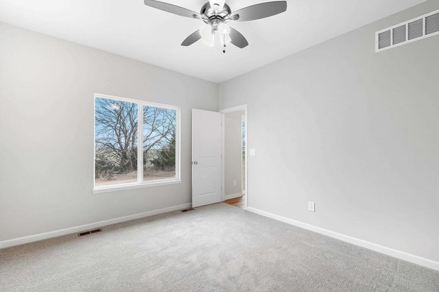 907 W 17th, Harper, KS 67058