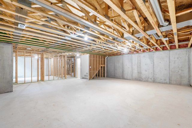 907 W 17th, Harper, KS 67058