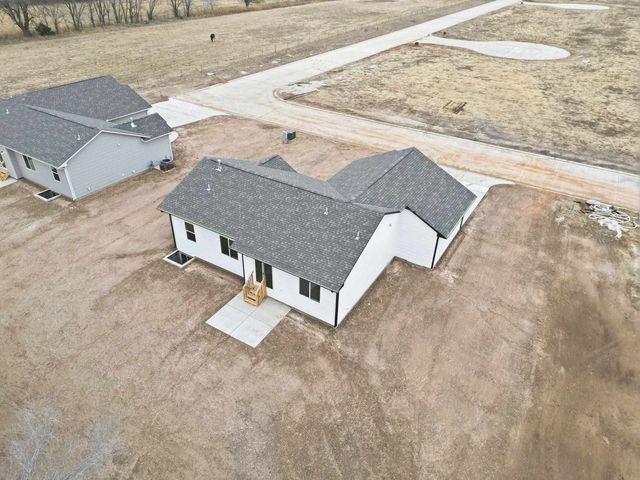 907 W 17th, Harper, KS 67058