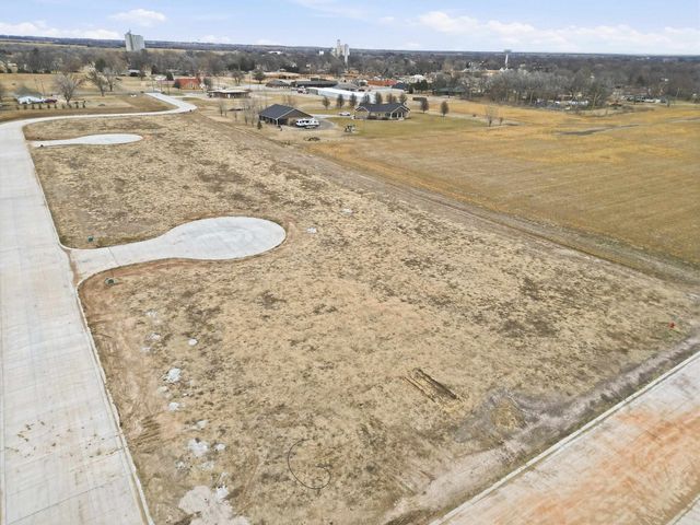 907 W 17th, Harper, KS 67058