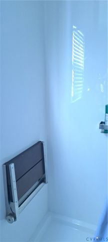 10401 Hamlin Pl, Chester, VA 23831