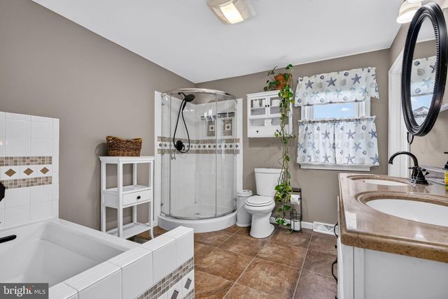 1404 MORGAN AVE, Cinnaminson, NJ 08077