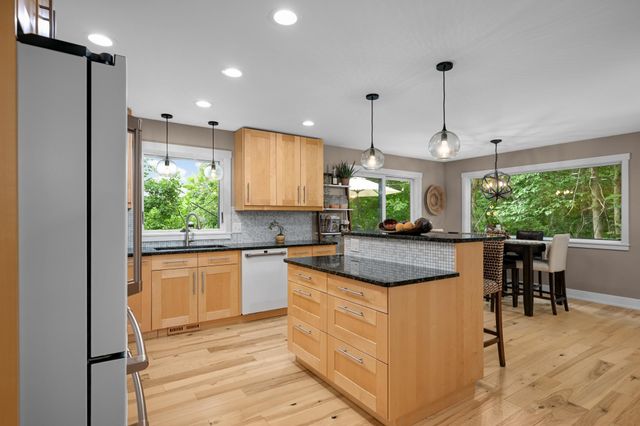 4870 Rusten Road, Eagan, MN 55122