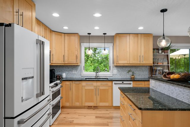 4870 Rusten Road, Eagan, MN 55122