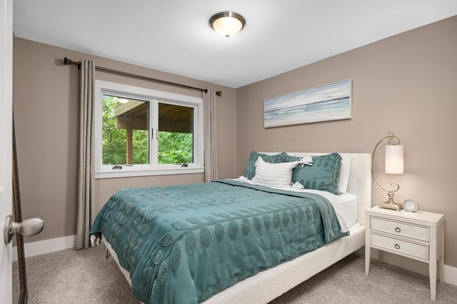 4870 Rusten Road, Eagan, MN 55122