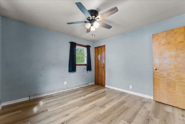 1917 FARLIN AVENUE, Green Bay, WI 54302