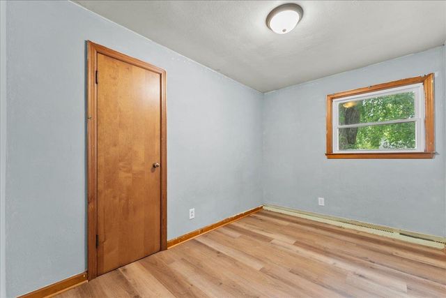 1917 FARLIN AVENUE, Green Bay, WI 54302