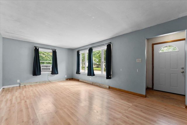 1917 FARLIN AVENUE, Green Bay, WI 54302