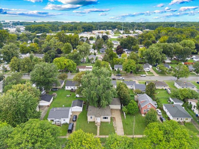 1917 FARLIN AVENUE, Green Bay, WI 54302