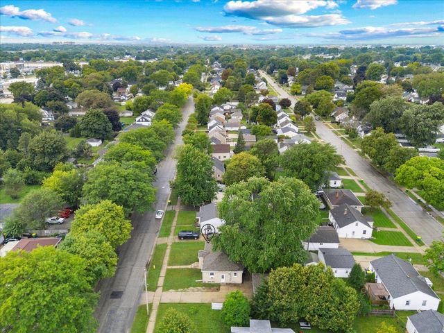 1917 FARLIN AVENUE, Green Bay, WI 54302