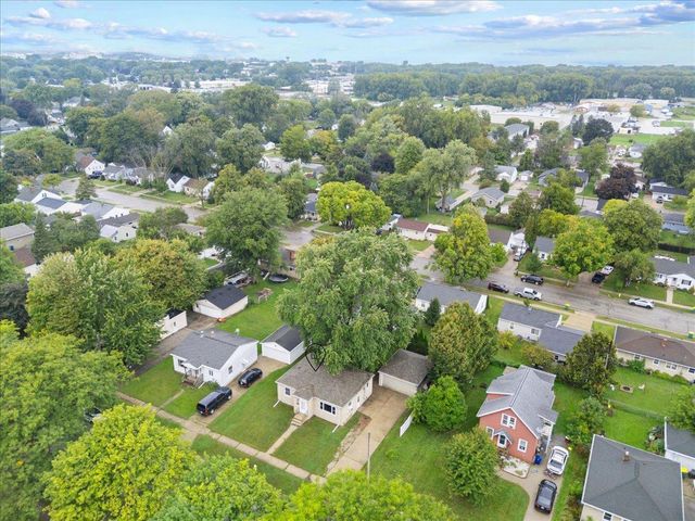 1917 FARLIN AVENUE, Green Bay, WI 54302