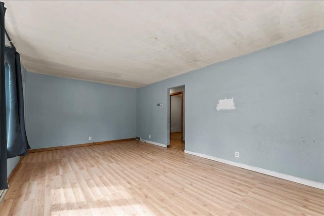 1917 FARLIN AVENUE, Green Bay, WI 54302