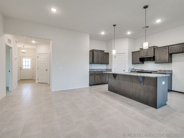 3501 E 153rd Street S, Bixby, OK 74008