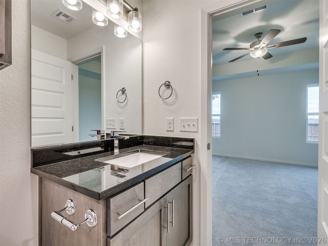 3501 E 153rd Street S, Bixby, OK 74008