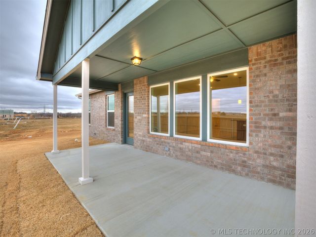 3501 E 153rd Street S, Bixby, OK 74008