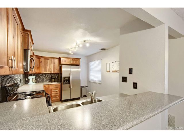 2330 E Fremont Ave 19-J, Centennial, CO 80122