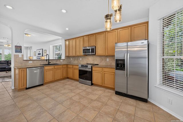 742 SAN GABRIEL LOOP, New Braunfels, TX 78132