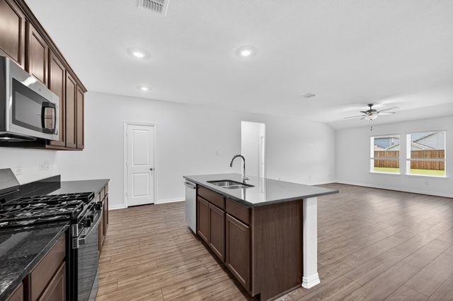2343 Buffalo Bayou Way, Crandall, TX 75114