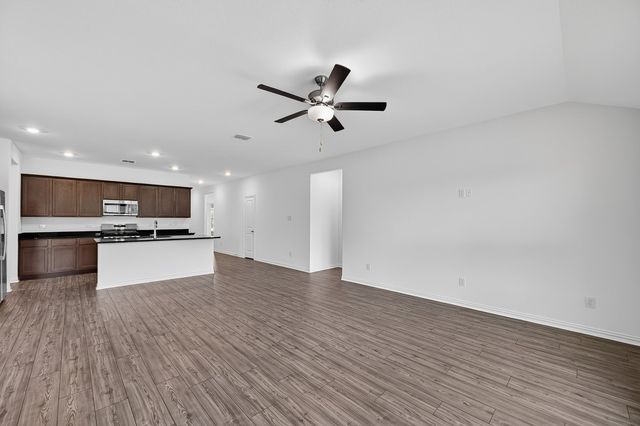 2343 Buffalo Bayou Way, Crandall, TX 75114