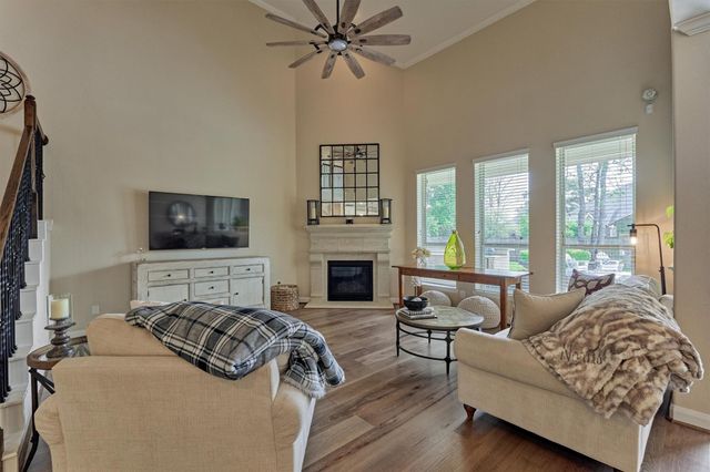 128 Shane Street, Montgomery, TX 77316