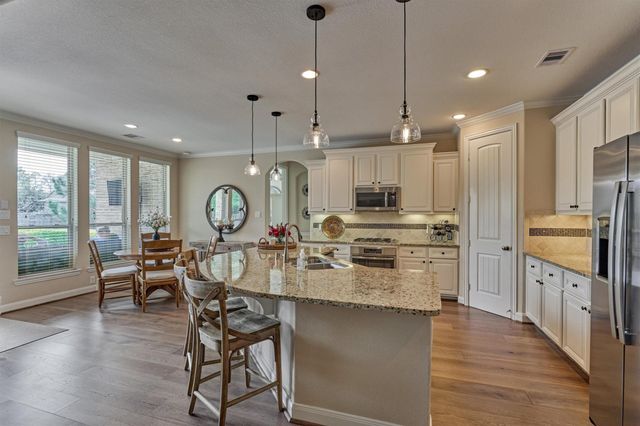 128 Shane Street, Montgomery, TX 77316