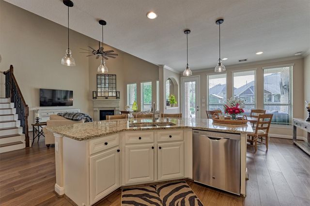 128 Shane Street, Montgomery, TX 77316