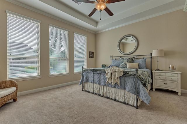 128 Shane Street, Montgomery, TX 77316