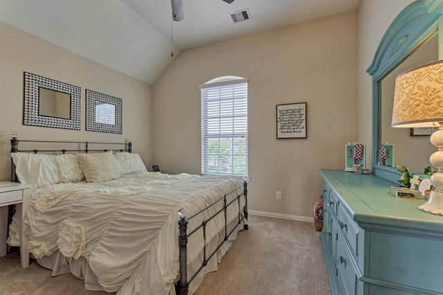 128 Shane Street, Montgomery, TX 77316