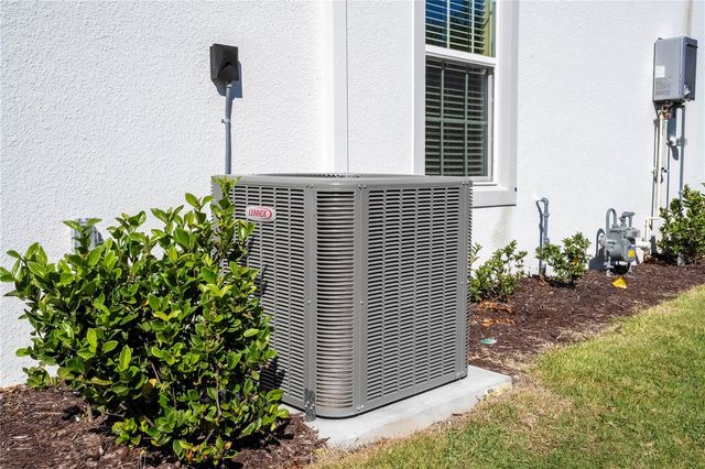 7768 SOMERSWORTH DRIVE, Kissimmee, FL 34747