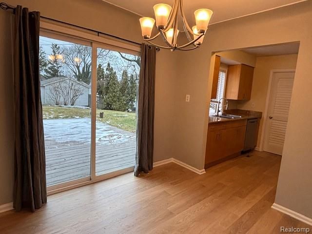 5580 Sunnycrest Drive, West Bloomfield, MI 48323