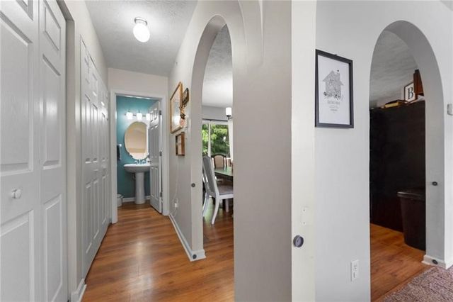 2293 Flint Dr, South Strabane, PA 15301