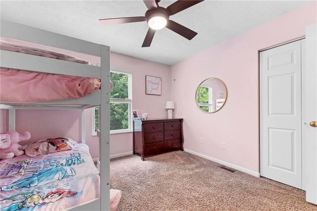 2293 Flint Dr, South Strabane, PA 15301