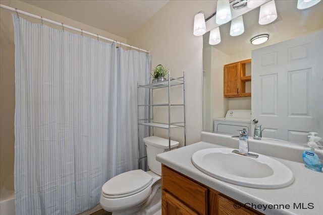 5921 ATLANTIC DR, Cheyenne, WY 82001