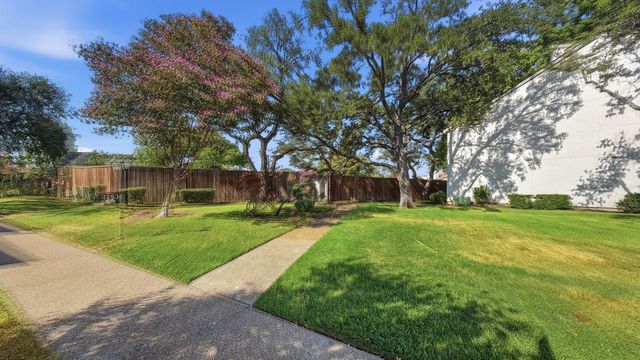 12550 Fireglow Walk, Dallas, TX 75243