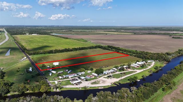 11705 Landrum Road, Santa Fe, TX 77510
