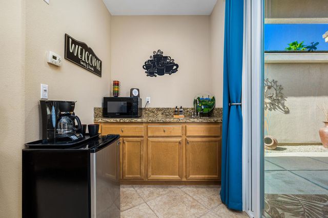 81820 Golden Star Way, La Quinta, CA 92253