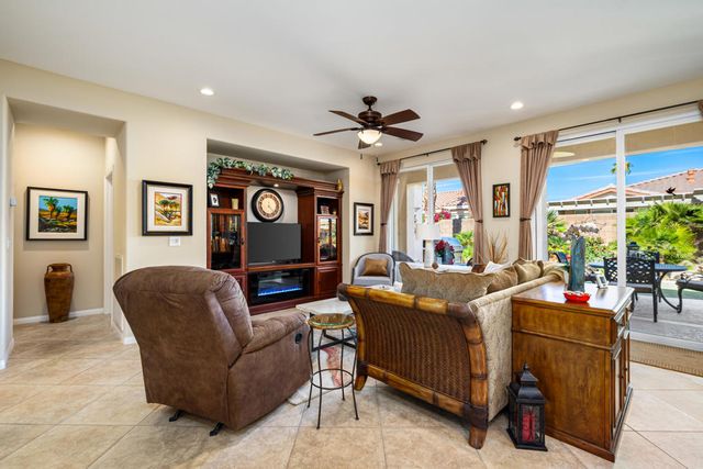 81820 Golden Star Way, La Quinta, CA 92253