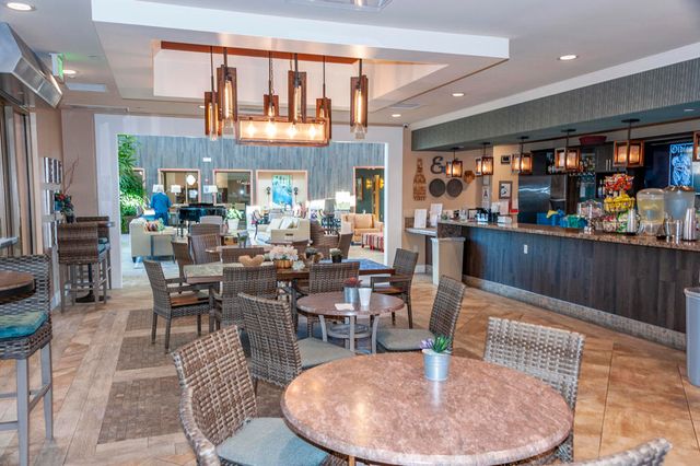 81820 Golden Star Way, La Quinta, CA 92253