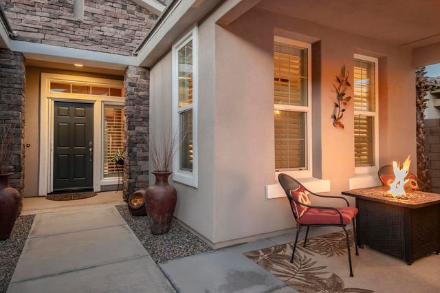 81820 Golden Star Way, La Quinta, CA 92253