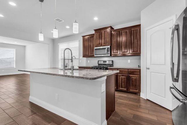 3732 Trillium Drive, Fort Worth, TX 76244