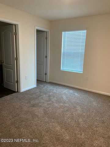 7886 ECHO SPRINGS Road, Jacksonville, FL 32256