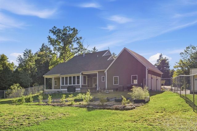 106 Wellington Lane, Loudon, NH 03307