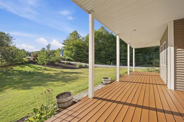 106 Wellington Lane, Loudon, NH 03307